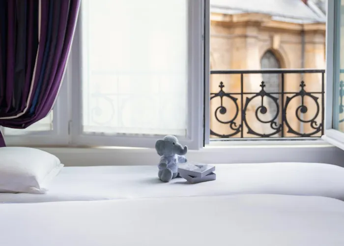 Hotel 5 stelle: Hotel Pont Royal Paris