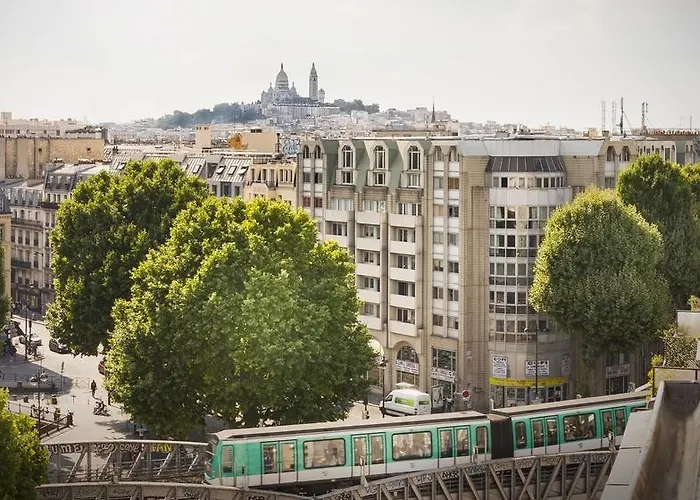 Libertel Canal Saint Martin